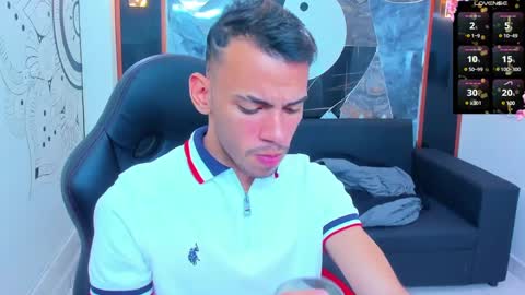 Snapshot of edward_24_ chatting on 01.24.25 Edward Colleman online show from 01.24.25