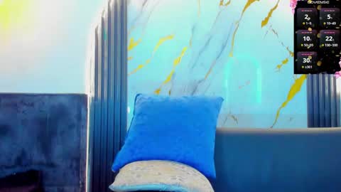 Snapshot of edward_24_ chatting on 11.30.25 Edward Colleman online show from 11.30.25