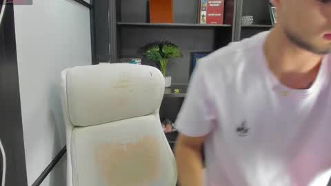 Edward Ross online show from 02.09.25