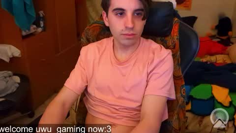 Snapshot of edwarh_01 chatting on 02.26.26 Alex online show from 02.26.26