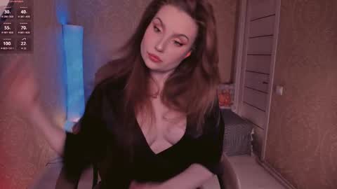 eesmaaarr online show from 10.23.25