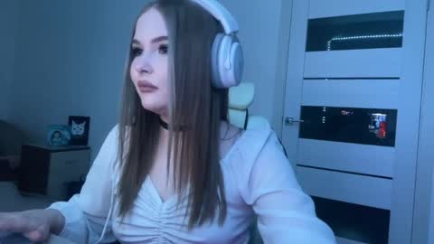 Lili online show from 05.06.26