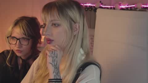 EVA NON NUDE online show from 04.19.26