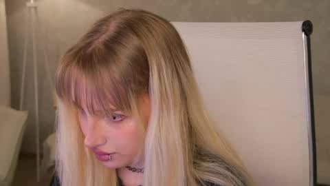 EVA NON NUDE online show from 05.27.26