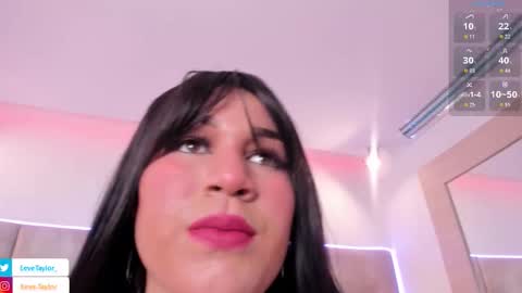 Eevee online show from 10.15.25