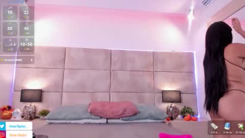 Eevee online show from 10.23.25