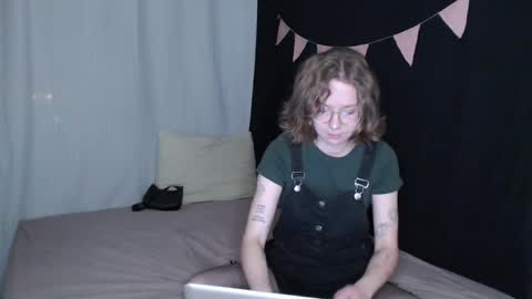 effa__laska online show from 11.12.25