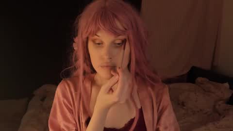 Effie Mur online show from 01.13.25