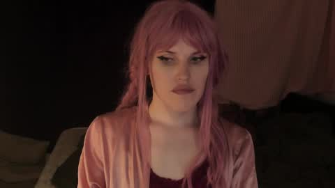 Effie Mur online show from 01.20.25