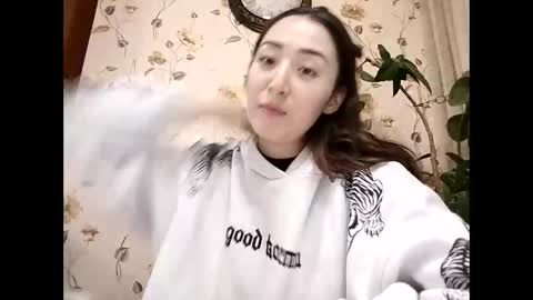 Effy online show from 12.11.24