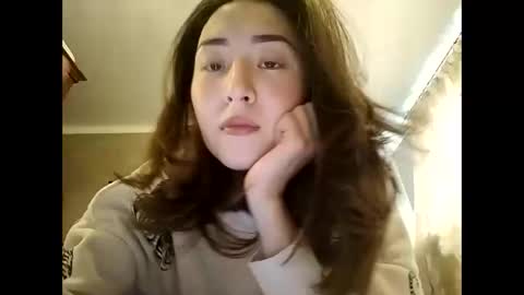 Effy online show from 12.20.24