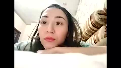 Effy online show from 01.13.25