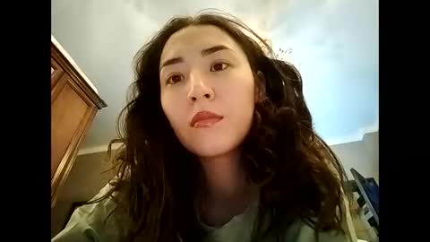 Effy online show from 01.22.25