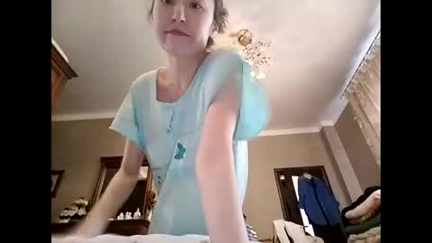 Effy online show from 01.27.25