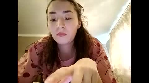 Effy online show from 02.25.25