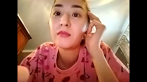 Effy online show from 02.26.25