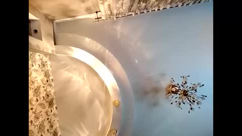 Effy online show from 11.26.25