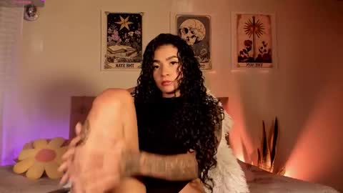 Snapshot of effy_cb chatting on 02.08.26 effy online show from 02.08.26