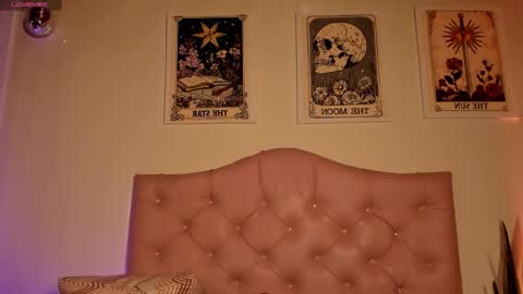 Snapshot of effy_cb chatting on 02.22.26 effy online show from 02.22.26