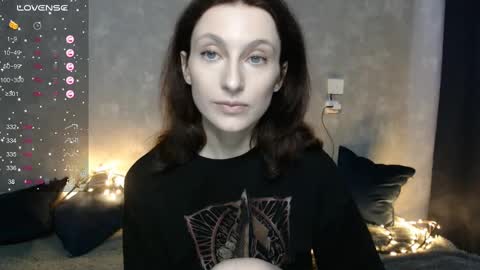 Anna online show from 02.11.25