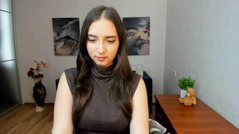 Snapshot of effy_royse chatting on 04.06.26 Effy Royse online show from 04.06.26