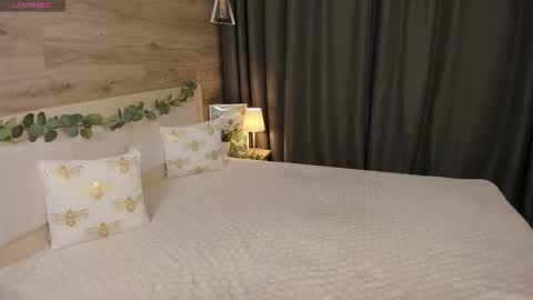 Effy online show from 02.25.26