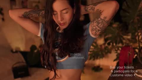 Effy online show from 09.23.25