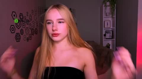 Snapshot of effysosweet chatting on 01.11.26 effysosweet online show from 01.11.26