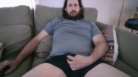 Snapshot of eggplantout chatting on 11.30.25 Eggplant Out online show from 11.30.25