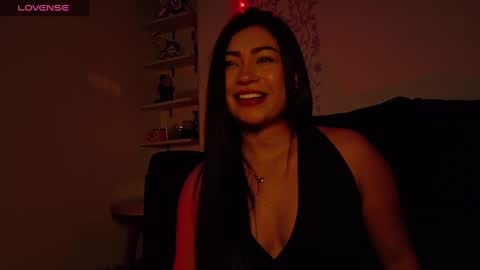 Snapshot of eibyall chatting on 01.28.25 Eiby online show from 01.28.25