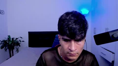 eiden_allenx1 online show from 02.04.25