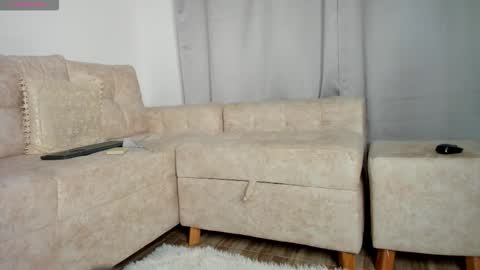 Snapshot of eileenestrada chatting on 11.20.25 Eileen from your heart online show from 11.20.25