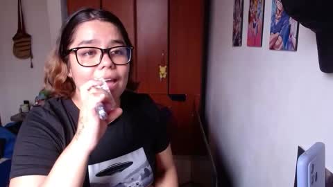 eimy_saenzz online show from 02.24.26