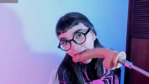 eimy_salome15 online show from 04.18.26