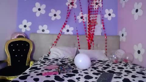 Eimyflorian online show from 02.21.25