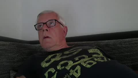Snapshot of eisbaer1957 chatting on 08.01.26 eisbaer1957 online show from 08.01.26