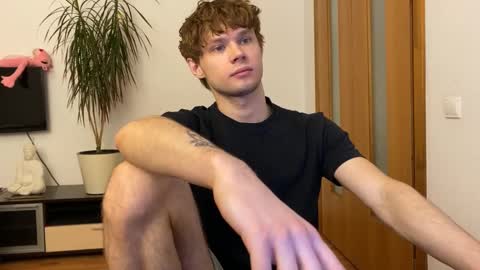 Snapshot of eitanhere chatting on 01.26.25 Eitan online show from 01.26.25