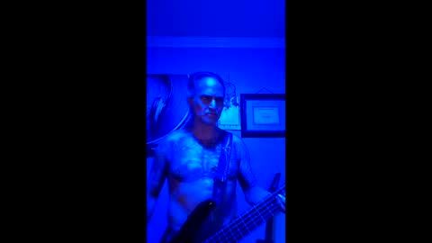 Snapshot of eiwanyorthong chatting on 12.17.25 ThongLover6869 online show from 12.17.25