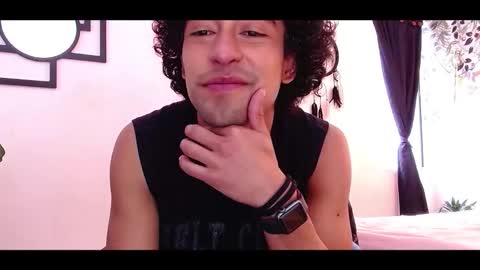 Snapshot of ekhtyr11 chatting on 01.05.26 xoxo online show from 01.05.26