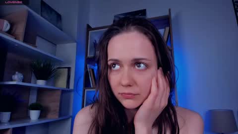 Elis 3 online show from 02.28.25