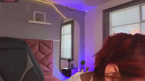 Elaia online show from 03.05.25