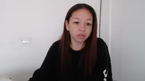 Snapshot of elaine_cooper_21 chatting on 09.22.25 Eli online show from 09.22.25