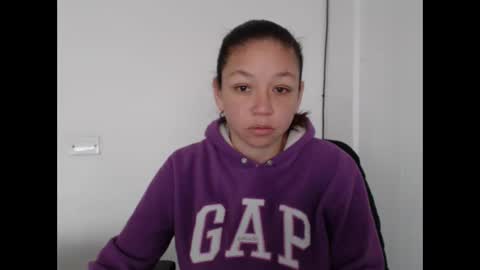 Snapshot of elaine_cooper_21 chatting on 10.07.25 Eli online show from 10.07.25