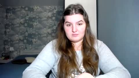 Elanis online show from 12.19.24