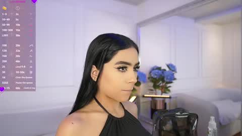 Elasummeer online show from 02.25.25