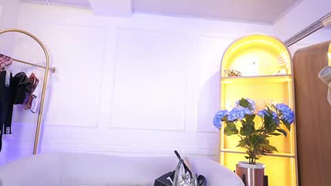 Elasummeer online show from 09.30.25