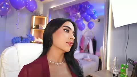 Elasummeer online show from 04.18.26