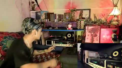 Snapshot of eleazar_blake chatting on 10.13.25 Sir Eleazar online show from 10.13.25