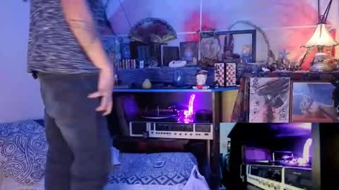 Snapshot of eleazar_blake chatting on 11.10.25 Sir Eleazar online show from 11.10.25