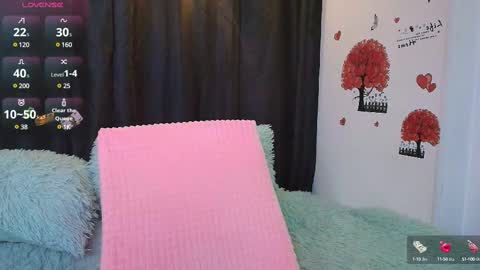 Snapshot of electra_queen1 chatting on 03.01.25 Electra online show from 03.01.25